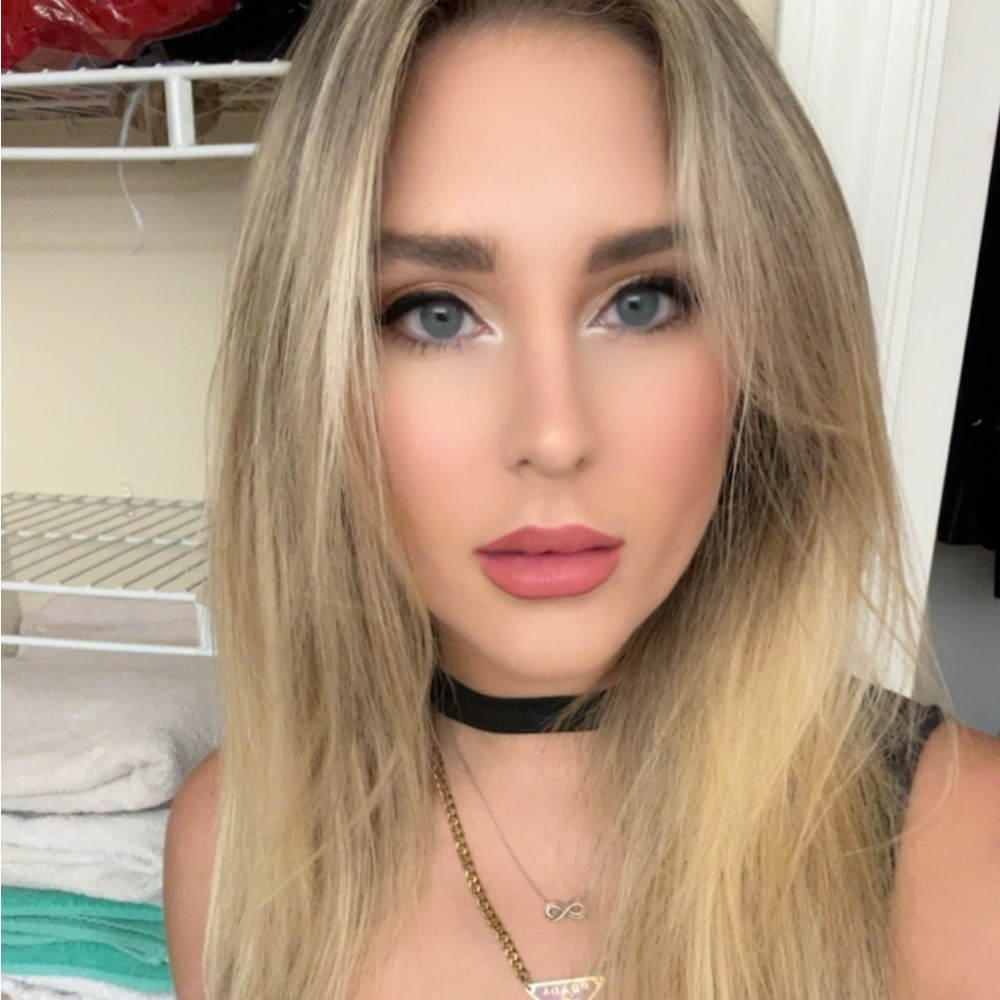 Meet your Posher, Lindsieh